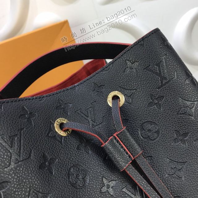 LV包 lv新款女包 NéoNoé中號水桶包 Monogram Empreinte壓紋皮革 LV手提肩背包 LV斜挎包  ydh3449